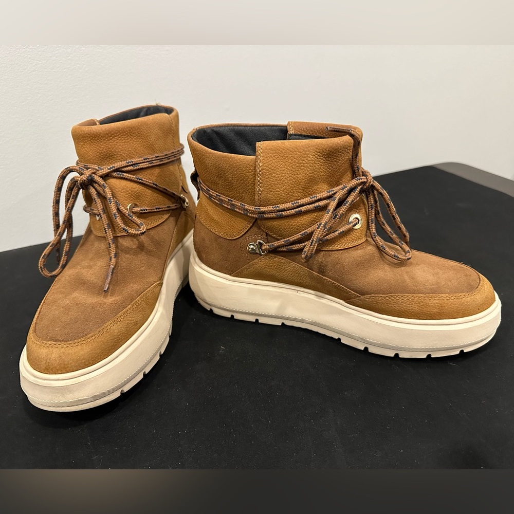 Geox Suede Boots - Size 6